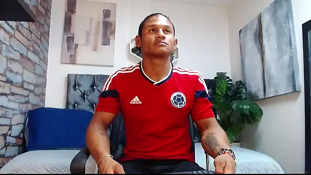 Snapshot of casike1 chatting on October 16, 2025, 10:55 pm casike1 online show from October 16, 2025, 10:55 pm