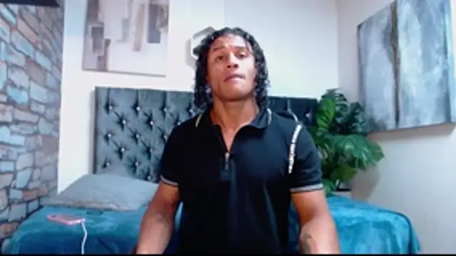 Snapshot of casike1 chatting on November 11, 2025, 12:21 am casike1 online show from November 11, 2025, 12:21 am