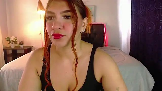 Antonella  b online show from November 28, 2025, 2:20 pm