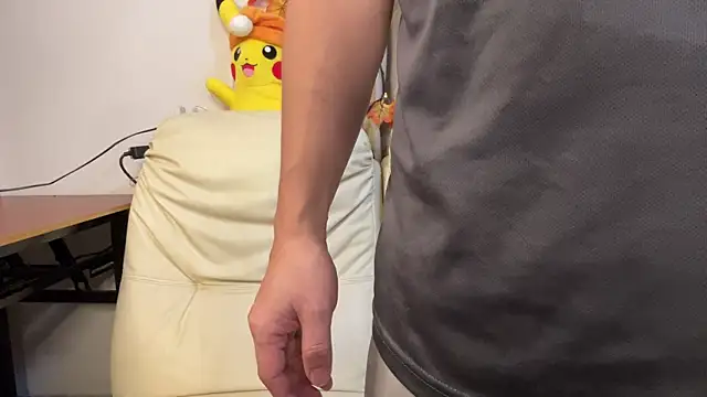 Snapshot of zghn88 chatting on October 26, 2025, 12:33 pm zghn88 online show from October 26, 2025, 12:33 pm