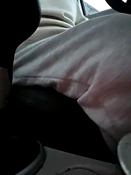 hot-brabo online show from October 15, 2025, 4:40 pm