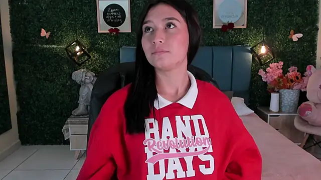 Snapshot of Rubyvixxen_ chatting on November 1, 2025, 3:41 am Rubyvixxen online show from November 1, 2025, 3:41 am