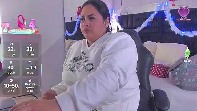 MayaCurvy online show from November 27, 2025, 4:14 am