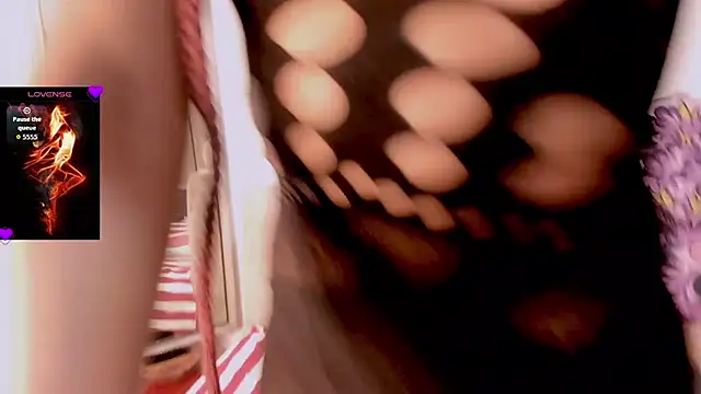 Snapshot of AdairaWealth chatting on November 1, 2025, 11:45 am AdairaWealth online show from November 1, 2025, 11:45 am