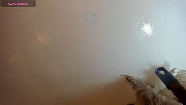 Snapshot of alana_madison10 chatting on November 11, 2025, 4:01 am alana madison10 online show from November 11, 2025, 4:01 am