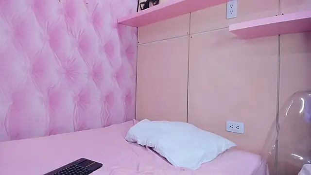 Abyblake online show from March 3, 2026, 12:44 pm