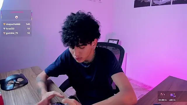 Snapshot of todoroki_g chatting on October 10, 2025, 11:48 pm todoroki g online show from October 10, 2025, 11:48 pm