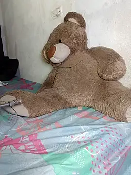 caata cata online show from November 26, 2025, 7:37 pm