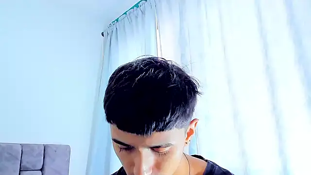 Snapshot of Anthony_carter chatting on November 12, 2025, 12:27 pm Anthony carter online show from November 12, 2025, 12:27 pm