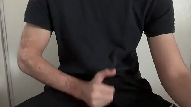 Snapshot of ncjuice_ chatting on November 6, 2025, 2:18 pm ncjuice online show from November 6, 2025, 2:18 pm