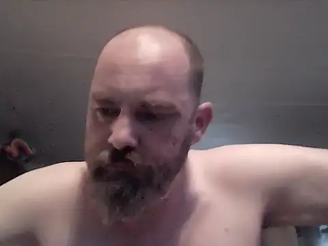 crazyheratic8 online show from May 17, 2026, 1:03 am