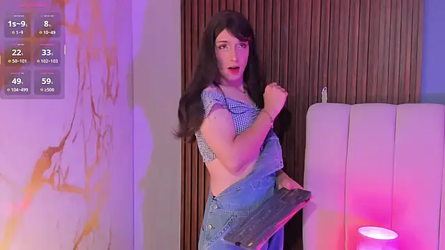 Snapshot of DaimondPink chatting on October 10, 2025, 3:49 am DaimondPink online show from October 10, 2025, 3:49 am