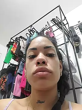 thaliacangri online show from November 14, 2025, 12:42 am