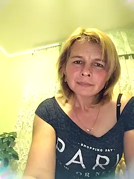 Masha412111 online show from October 18, 2025, 6:52 pm