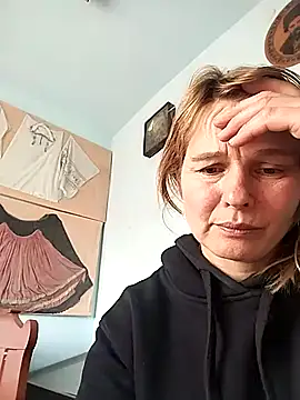 Masha412111 online show from December 15, 2025, 9:46 am