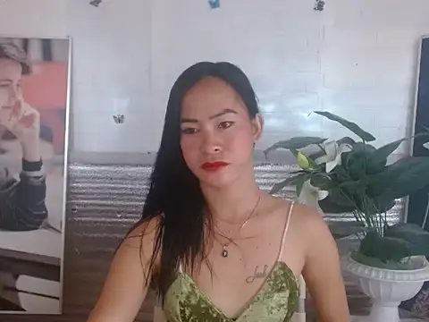 miss katty28 online show from October 17, 2025, 10:34 pm