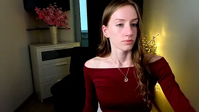 GoldenRose  online show from March 18, 2026, 2:09 pm