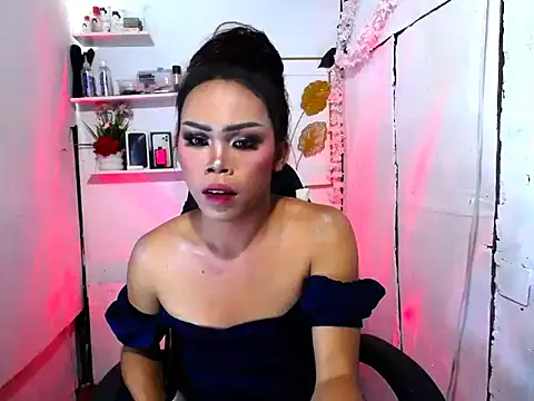 Snapshot of ella_foxtrot chatting on February 27, 2026, 11:43 am ella foxtrot online show from February 27, 2026, 11:43 am