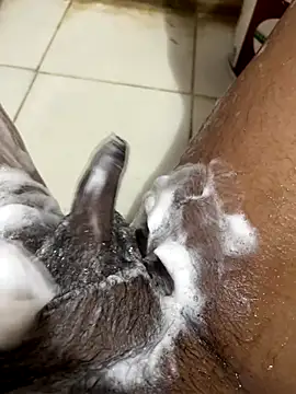 Snapshot of CoupleSatified chatting on October 25, 2025, 11:07 am CoupleSatified online show from October 25, 2025, 11:07 am