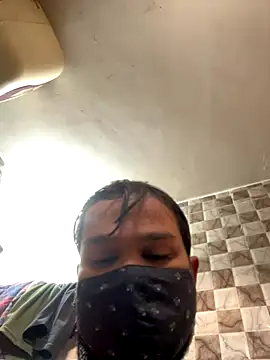 Snapshot of CoupleSatified chatting on November 16, 2025, 10:10 am CoupleSatified online show from November 16, 2025, 10:10 am