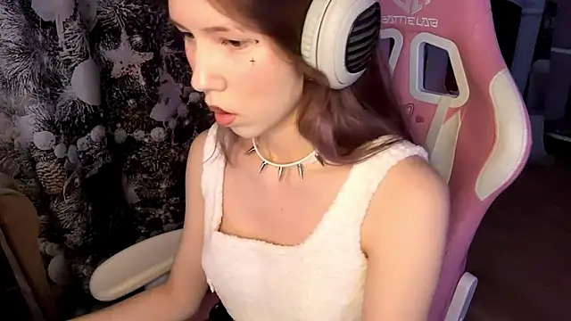 Snapshot of Jerrieberry chatting on November 13, 2025, 3:00 pm Jerrieberry online show from November 13, 2025, 3:00 pm