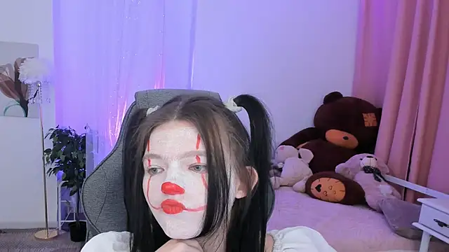 StasyaCollins online show from October 31, 2025, 6:20 pm