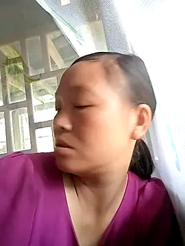 Snapshot of Minkine022 chatting on October 11, 2025, 1:05 am Minkine022 online show from October 11, 2025, 1:05 am