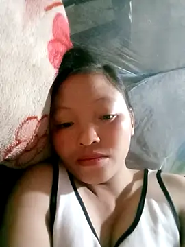 Snapshot of Minkine022 chatting on October 15, 2025, 7:36 pm Minkine022 online show from October 15, 2025, 7:36 pm