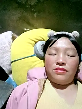 Minkine022 online show from November 22, 2025, 1:10 pm