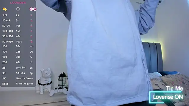 Snapshot of JARETHH chatting on October 28, 2025, 1:36 pm JARETHH online show from October 28, 2025, 1:36 pm