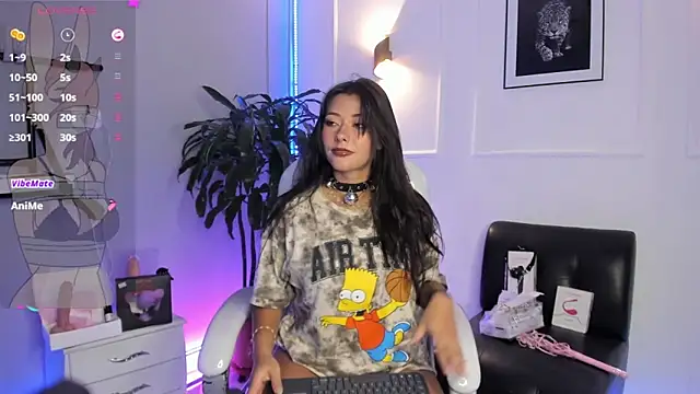 Snapshot of Hekate_20 chatting on November 10, 2025, 7:35 pm Hekate 20 online show from November 10, 2025, 7:35 pm