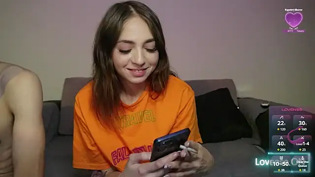 Dahliacruzz online show from October 15, 2025, 7:36 pm