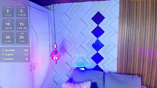 Matti sofia  online show from October 17, 2025, 7:05 pm