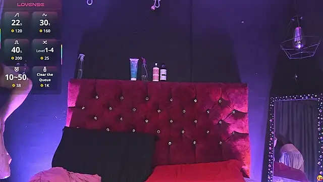 Snapshot of Cony_l chatting on February 10, 2026, 10:52 am Cony l online show from February 10, 2026, 10:52 am