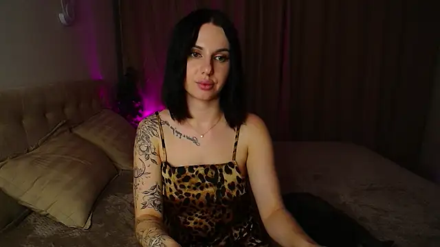 Snapshot of Poison_inyour_Mind__ chatting on October 11, 2025, 6:17 pm Poison inyour Mind online show from October 11, 2025, 6:17 pm