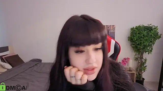 Erika peach online show from October 6, 2025, 2:58 pm