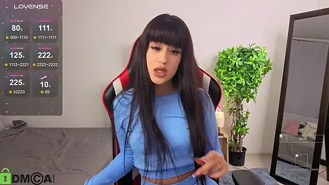 Erika peach online show from October 26, 2025, 3:29 pm