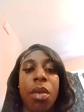 Snapshot of GoddessXOXOLovely chatting on October 4, 2025, 8:18 pm GoddessXOXOLovely online show from October 4, 2025, 8:18 pm