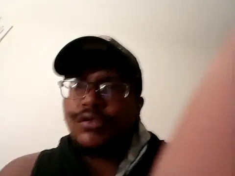 Snapshot of OG_ChunkMeat chatting on October 6, 2025, 2:20 am OG ChunkMeat online show from October 6, 2025, 2:20 am