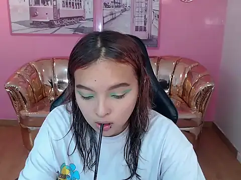 Snapshot of mia_foster_t chatting on October 11, 2025, 12:47 pm mia foster t online show from October 11, 2025, 12:47 pm