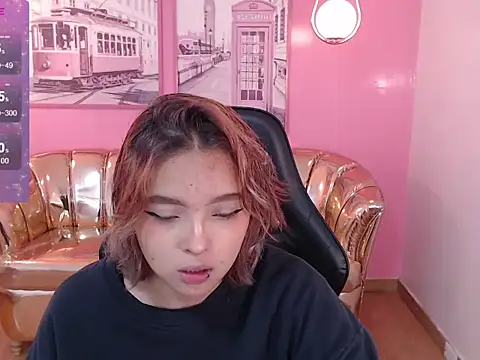 Snapshot of mia_foster_t chatting on October 25, 2025, 12:02 pm mia foster t online show from October 25, 2025, 12:02 pm