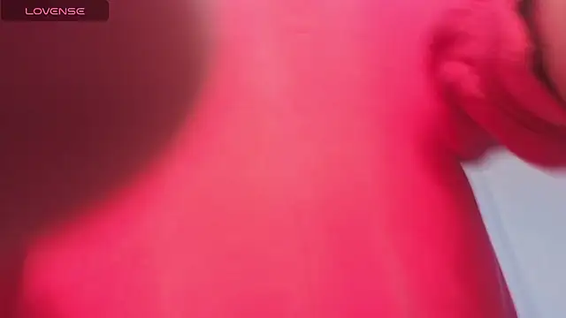 mia foster t online show from February 26, 2026, 1:32 pm