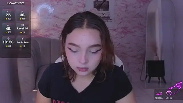 mia foster t online show from February 28, 2026, 1:23 pm