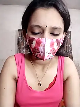 Snapshot of night_queeen7 chatting on October 4, 2025, 9:46 pm night queeen7 online show from October 4, 2025, 9:46 pm