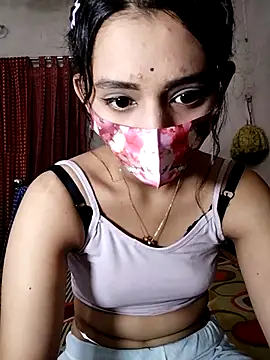 Snapshot of night_queeen7 chatting on October 8, 2025, 7:33 pm night queeen7 online show from October 8, 2025, 7:33 pm