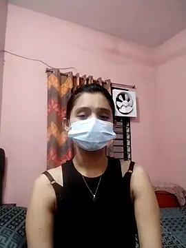 Snapshot of night_queeen7 chatting on October 12, 2025, 7:35 pm night queeen7 online show from October 12, 2025, 7:35 pm