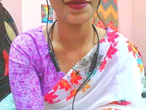 night queeen7 online show from December 21, 2025, 6:15 pm