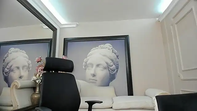 Snapshot of ElianKeiser chatting on October 17, 2025, 12:08 pm ElianKeiser online show from October 17, 2025, 12:08 pm