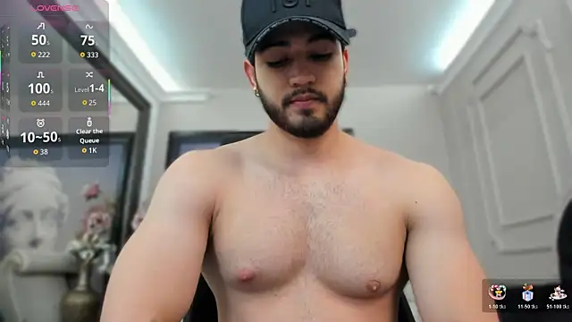 Snapshot of ElianKeiser chatting on October 31, 2025, 12:17 pm ElianKeiser online show from October 31, 2025, 12:17 pm