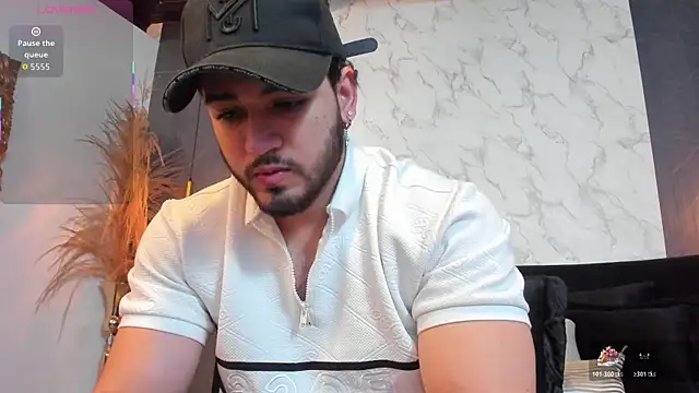 Snapshot of ElianKeiser chatting on November 11, 2025, 11:54 am ElianKeiser online show from November 11, 2025, 11:54 am